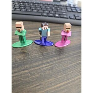 Jada Toys Minecraft Nano Metalfigs Steve and Villagers Die-Cast Figures Lot of 3